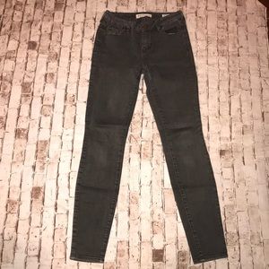 bullhead jean pants